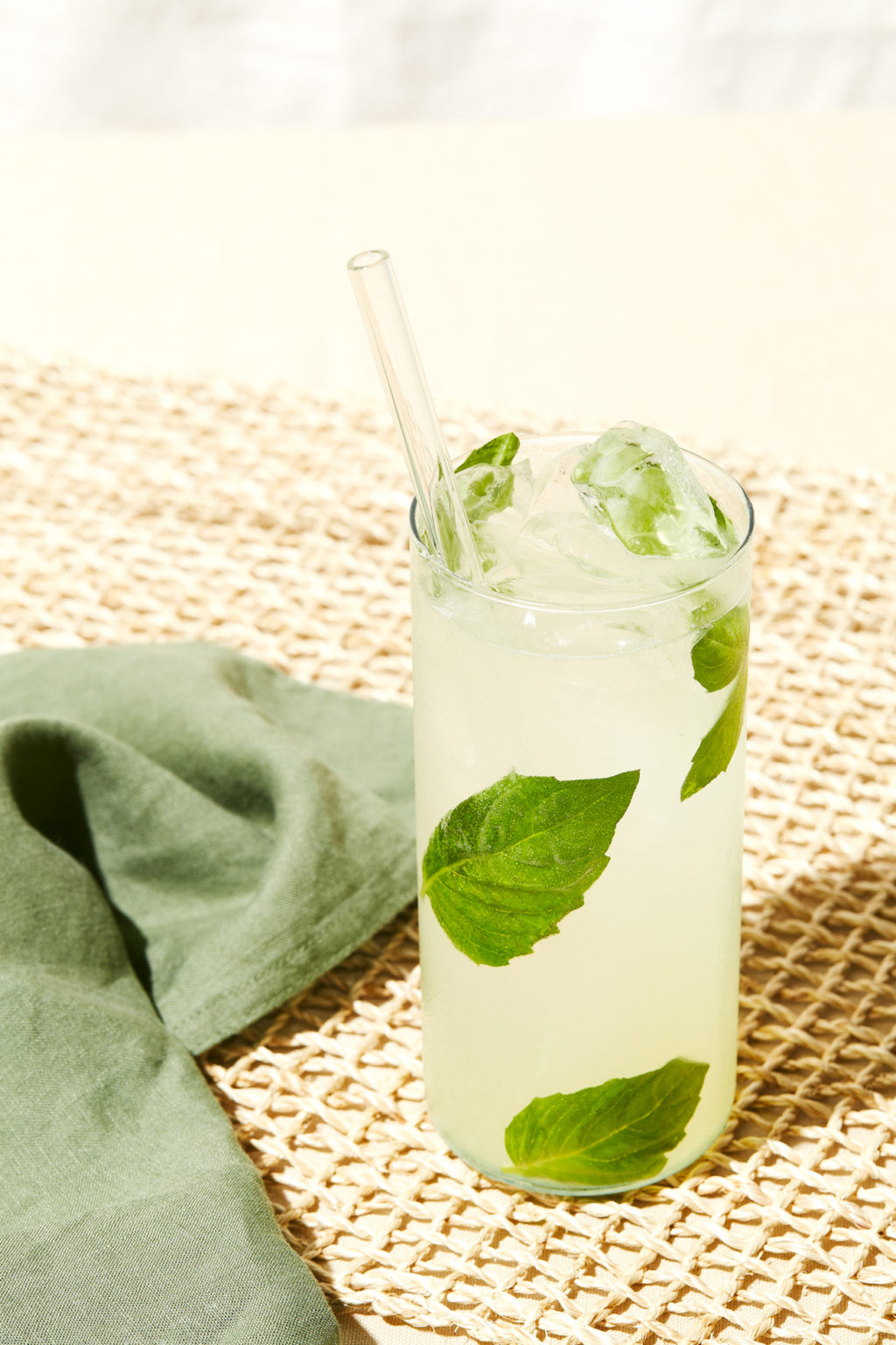 Cocktail_limonade_vodka_basilic_1ou2cocktails_kp_07012021_13916_lr