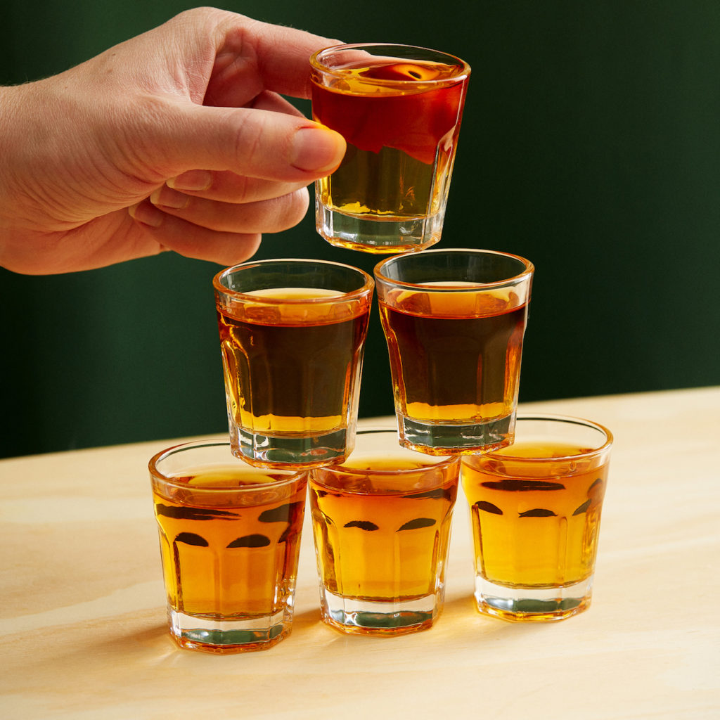 Cocktail_shooter_stinger_1ou2cocktails_1-1