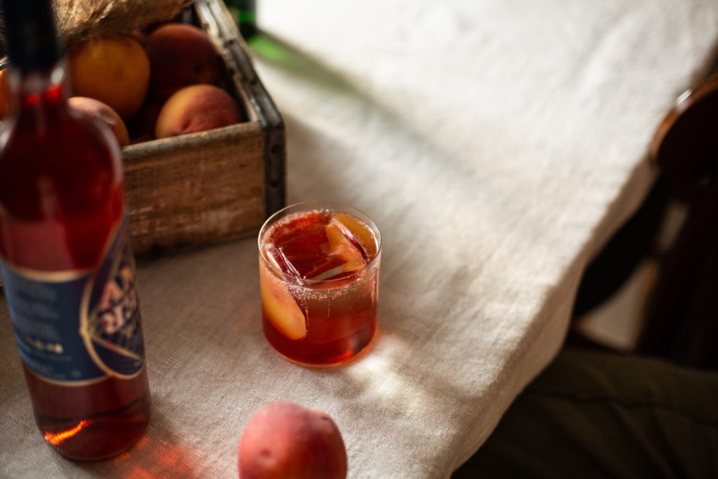 Sbagliato et bouteille de liqueur amère Amer Amer