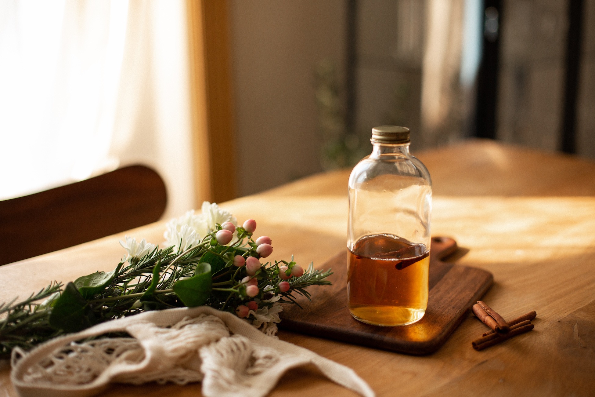 bouteille de sirop de cannelle maison