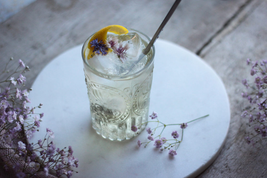 St-Germain cocktail avec fleur