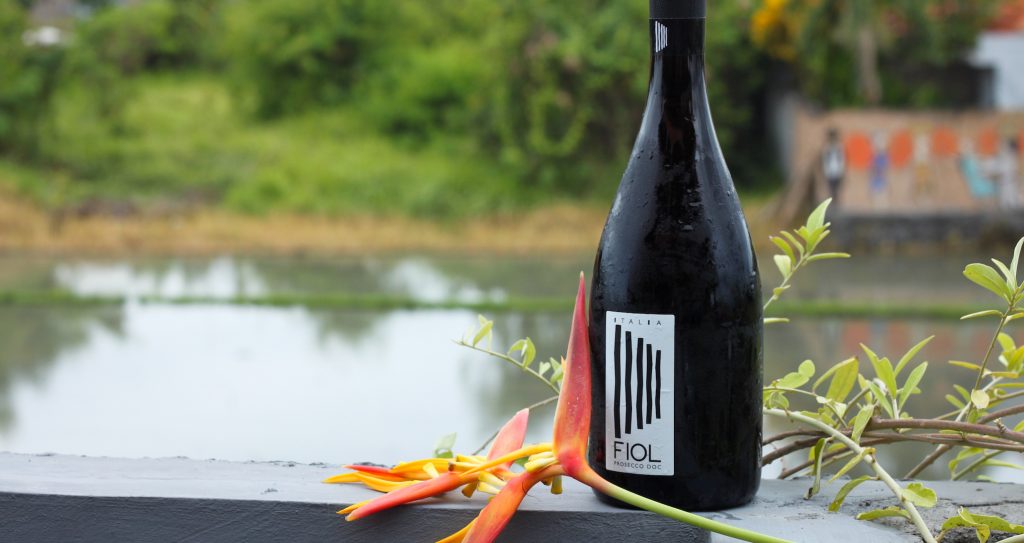 Cocktails_Jasmine_fizz_1ou2Cocktails_Fiol_IMG_5487-copie-1024×543