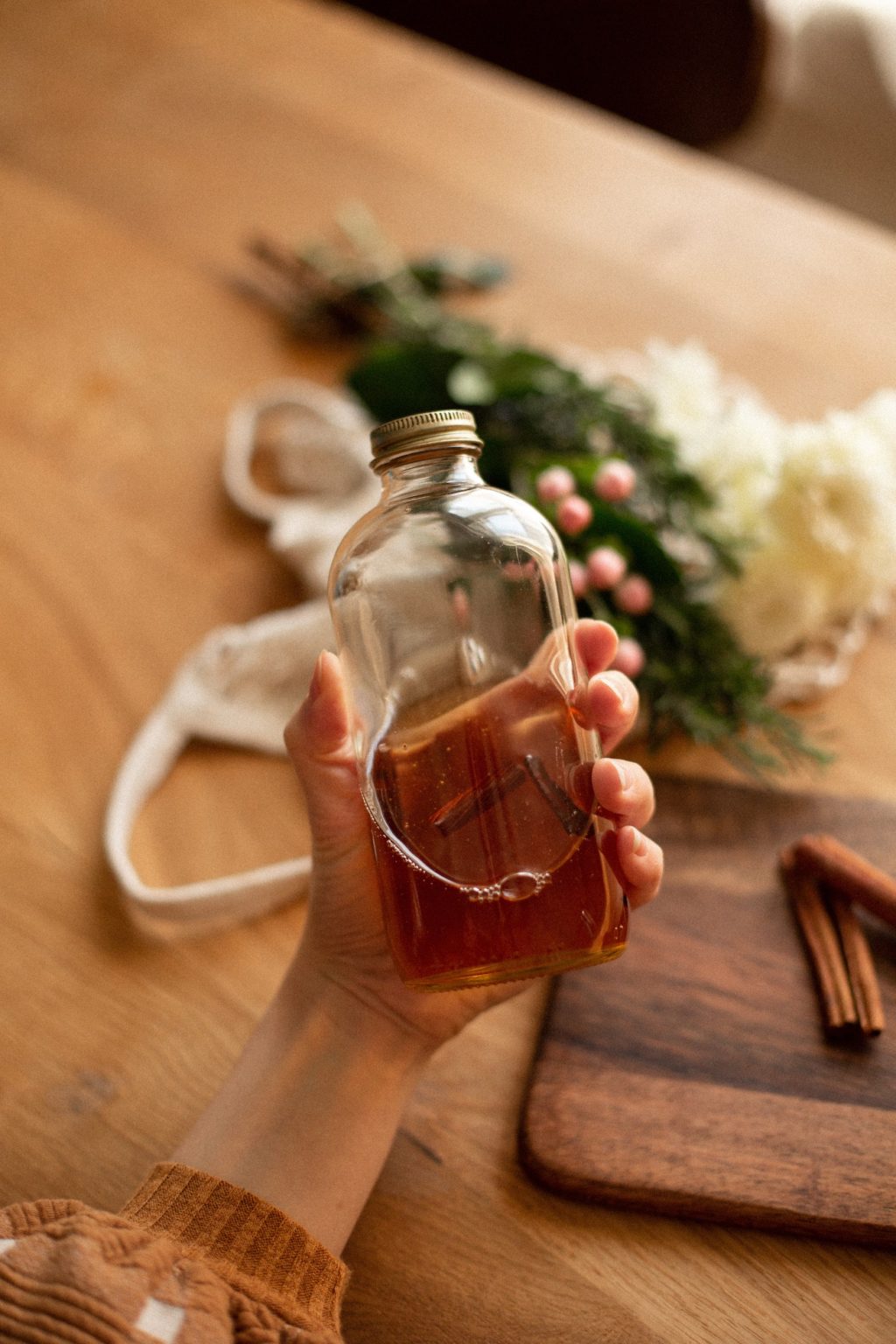 bouteille de sirop de cannelle maison