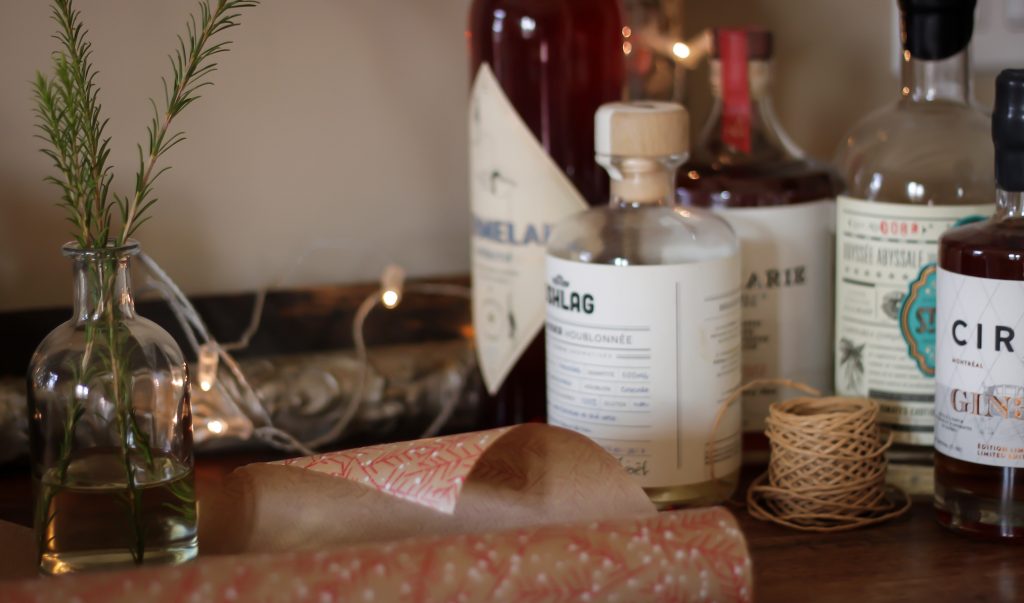 article_bouteilles_québécoise_cadeau_Noël_1ou2CocktailsIMG_1983-1024×603