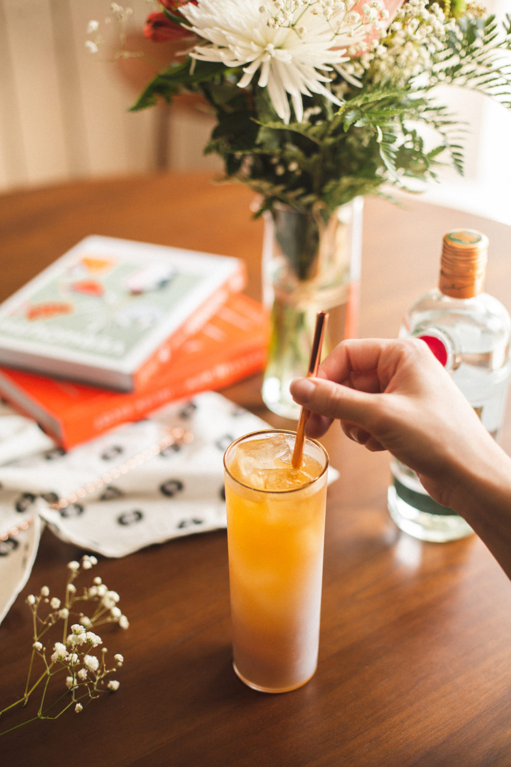 Cocktail_mimosa_gin_kombucha_1ou2cocktails_Tanqueray2-2