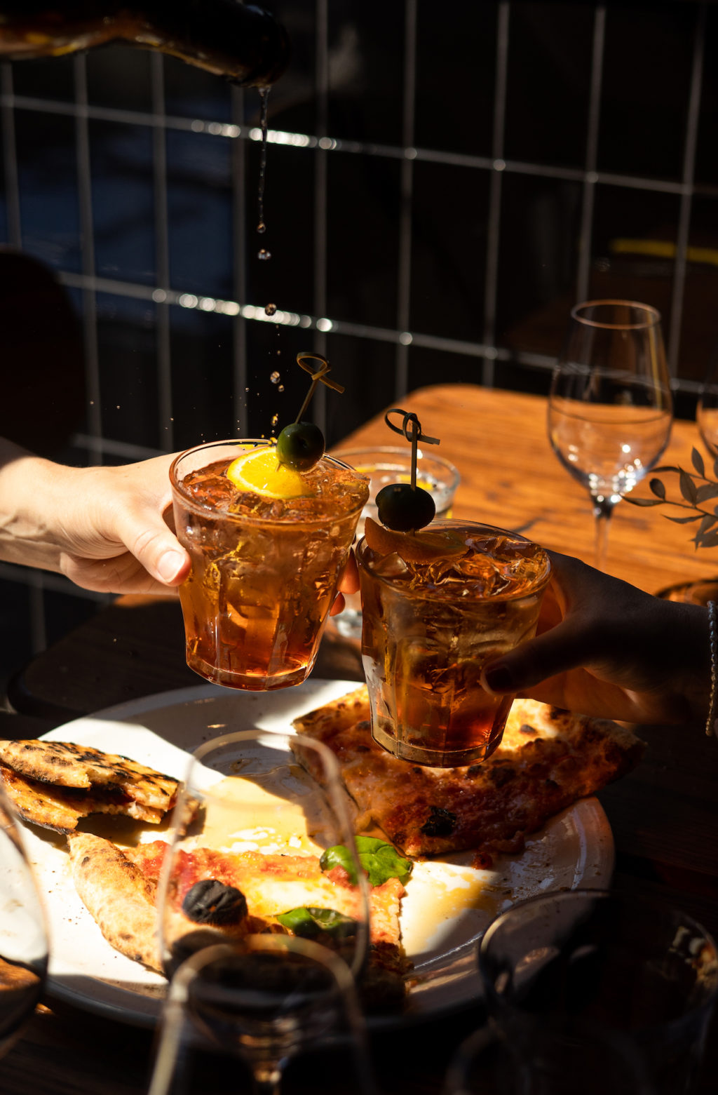 Cocktail_AmermeladeSpritz_pizzeriano900_1ou2Cocktails_AW3A3959