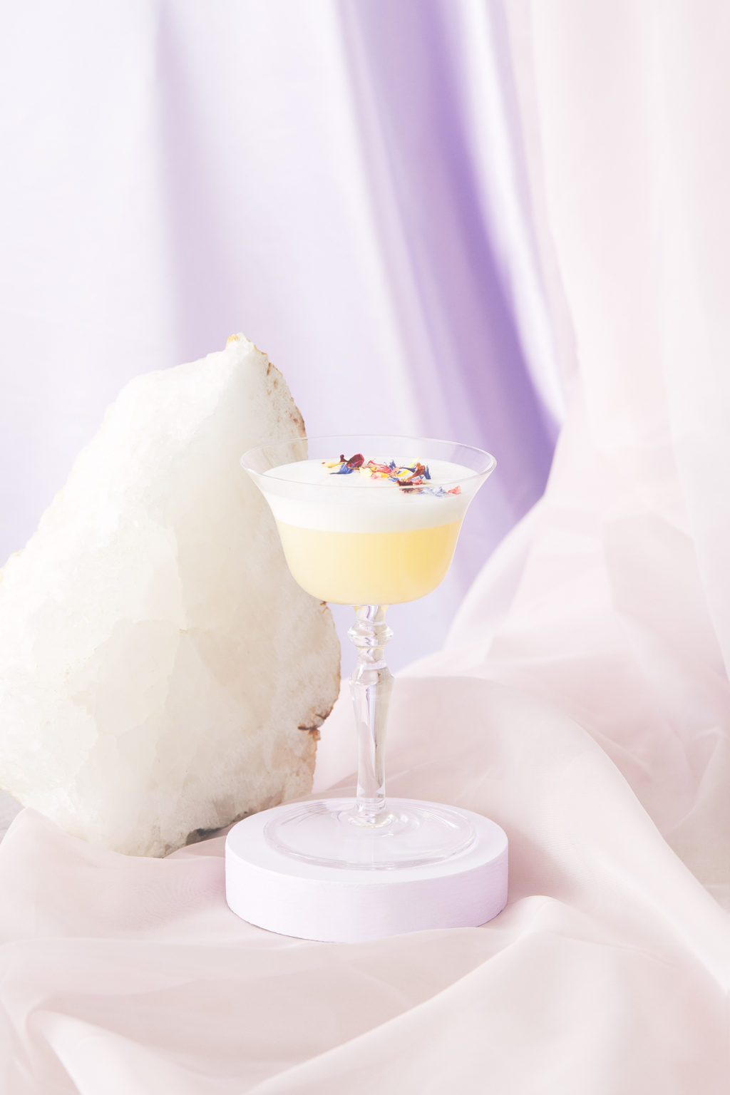 Cocktail_Sour_Lillet_Mezcal_1ou2Cocktails_kp_01262022_20873_lr