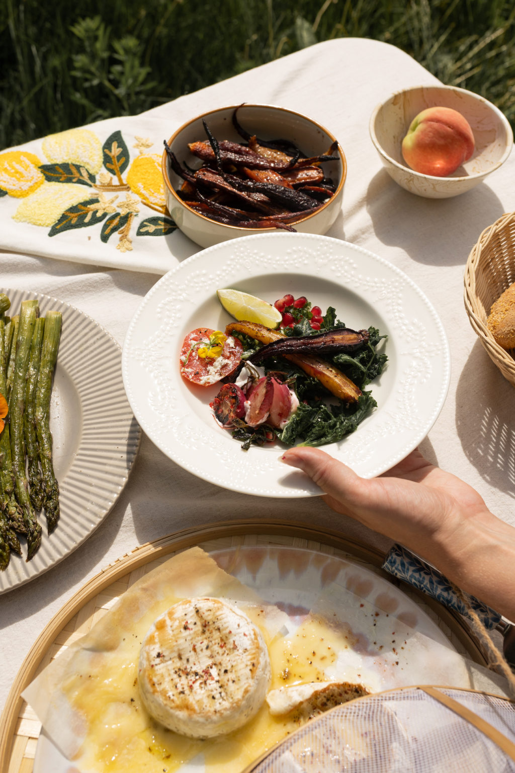 Recette_radis_rotis_labneh_poivre_rose_1ou2Cocktails_AW3A3611