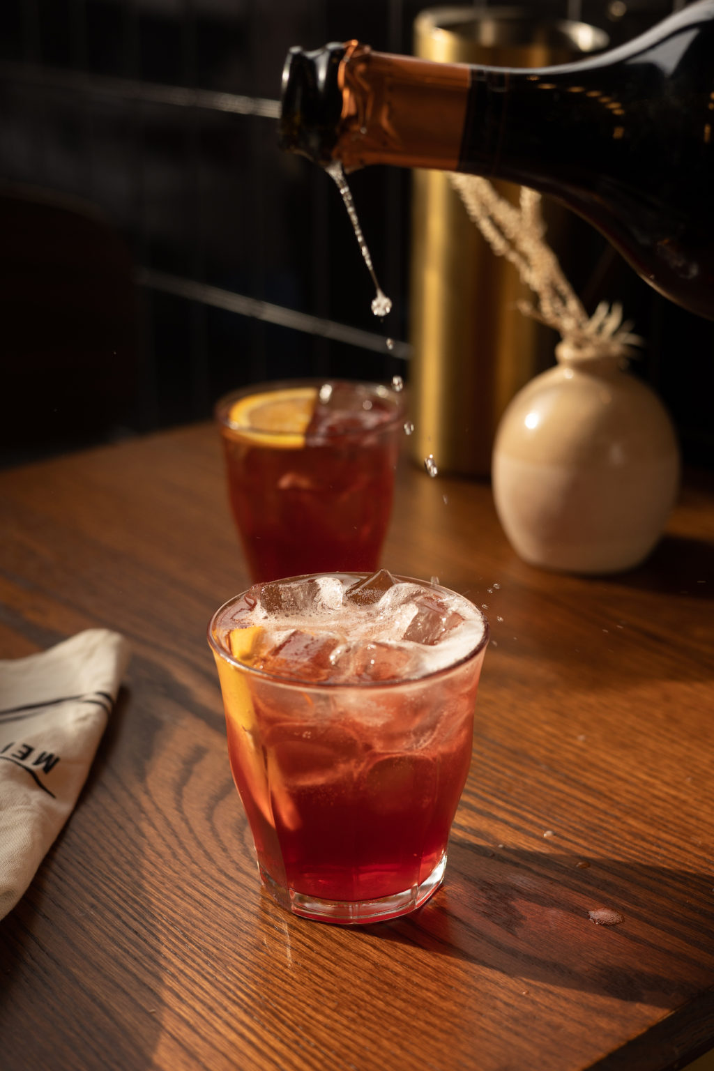 Cocktail_PizzeriaNo900_Atoca_Spritz_1ou2Cocktails_Cocktail_PizzeriaNo900_bitterspritz_1ou2Cocktails_AW3A3817