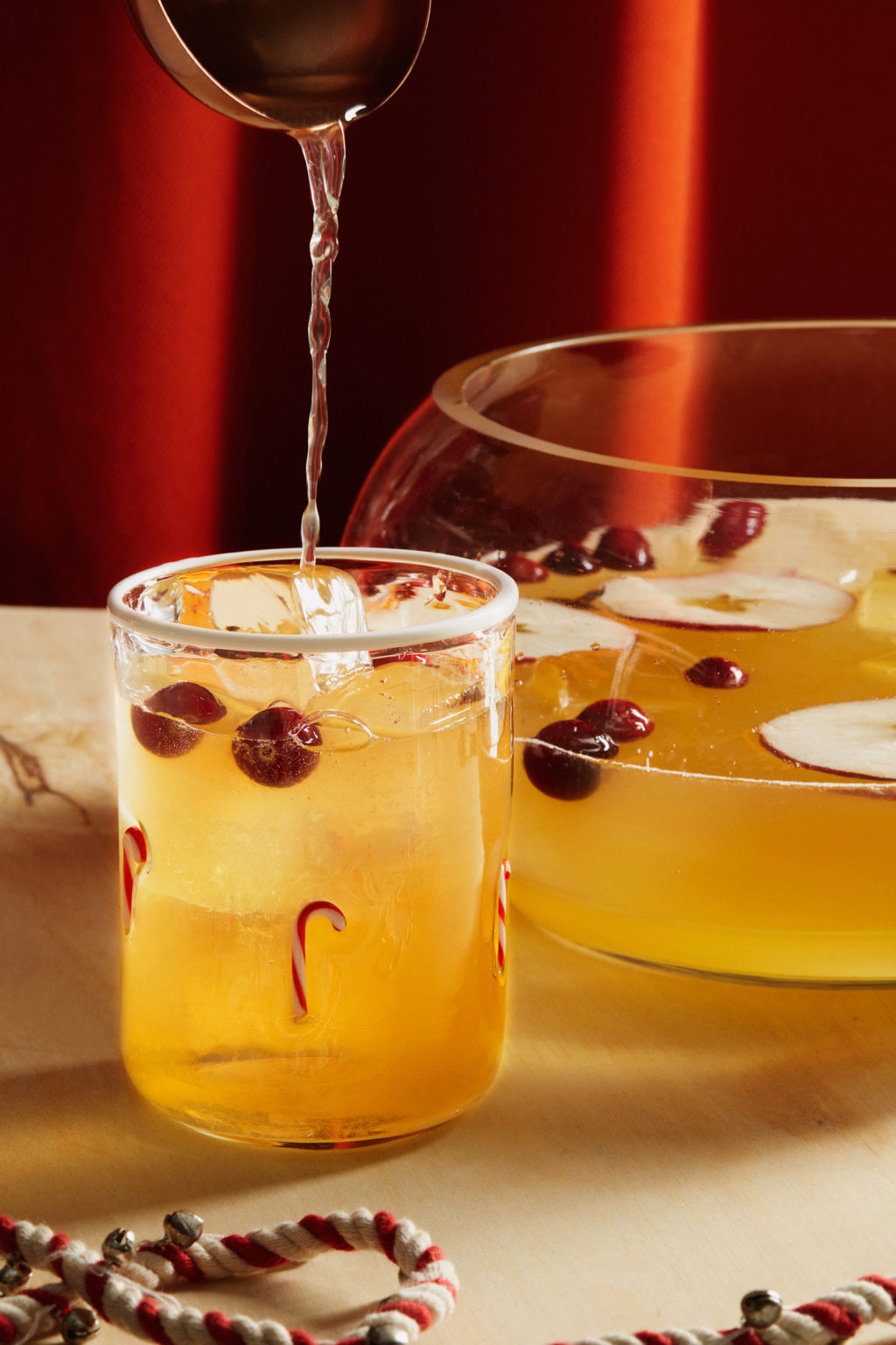 Cocktail_punch_Noël_gin_pomme_Ubald_1ou2Cocktails_kp_11082022_13866_lr