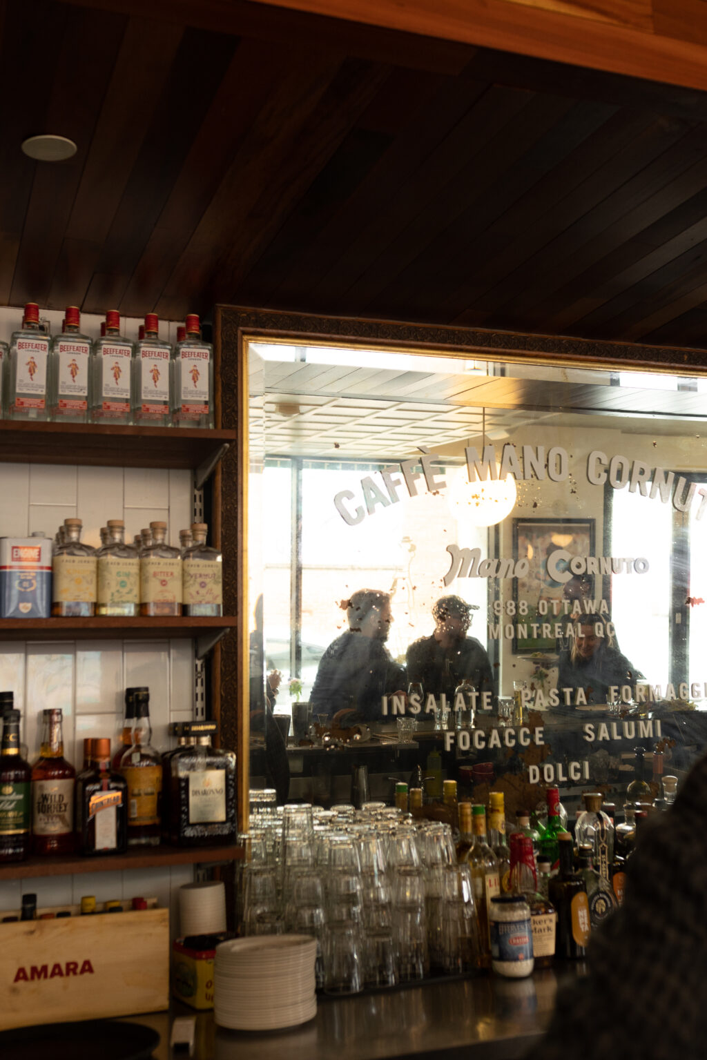 Cocktail_Negroni_sour_Mano_cornuto_1ou2Cocktails_AW3A3867-2