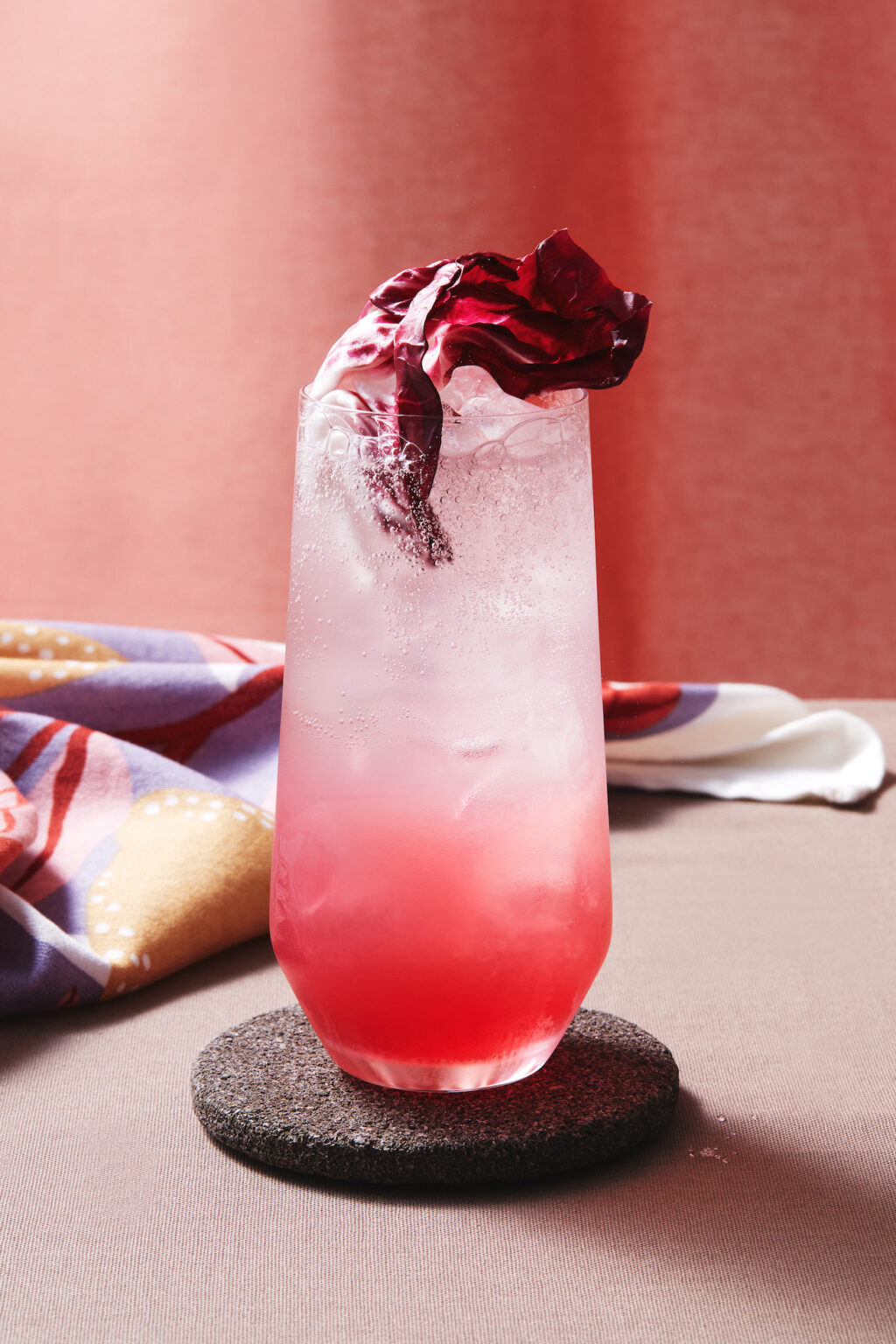 Cocktail_gin_radicchio_collins_1ou2Cocktails_kp_07072023_0156_lr
